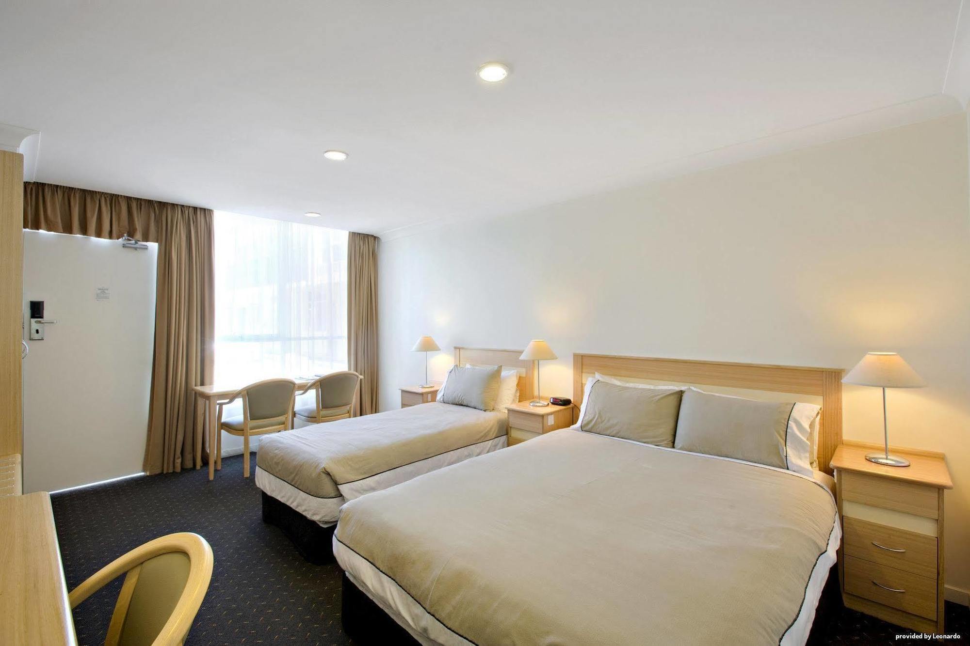 Melbourne'S Princes Park Hotel Kültér fotó
