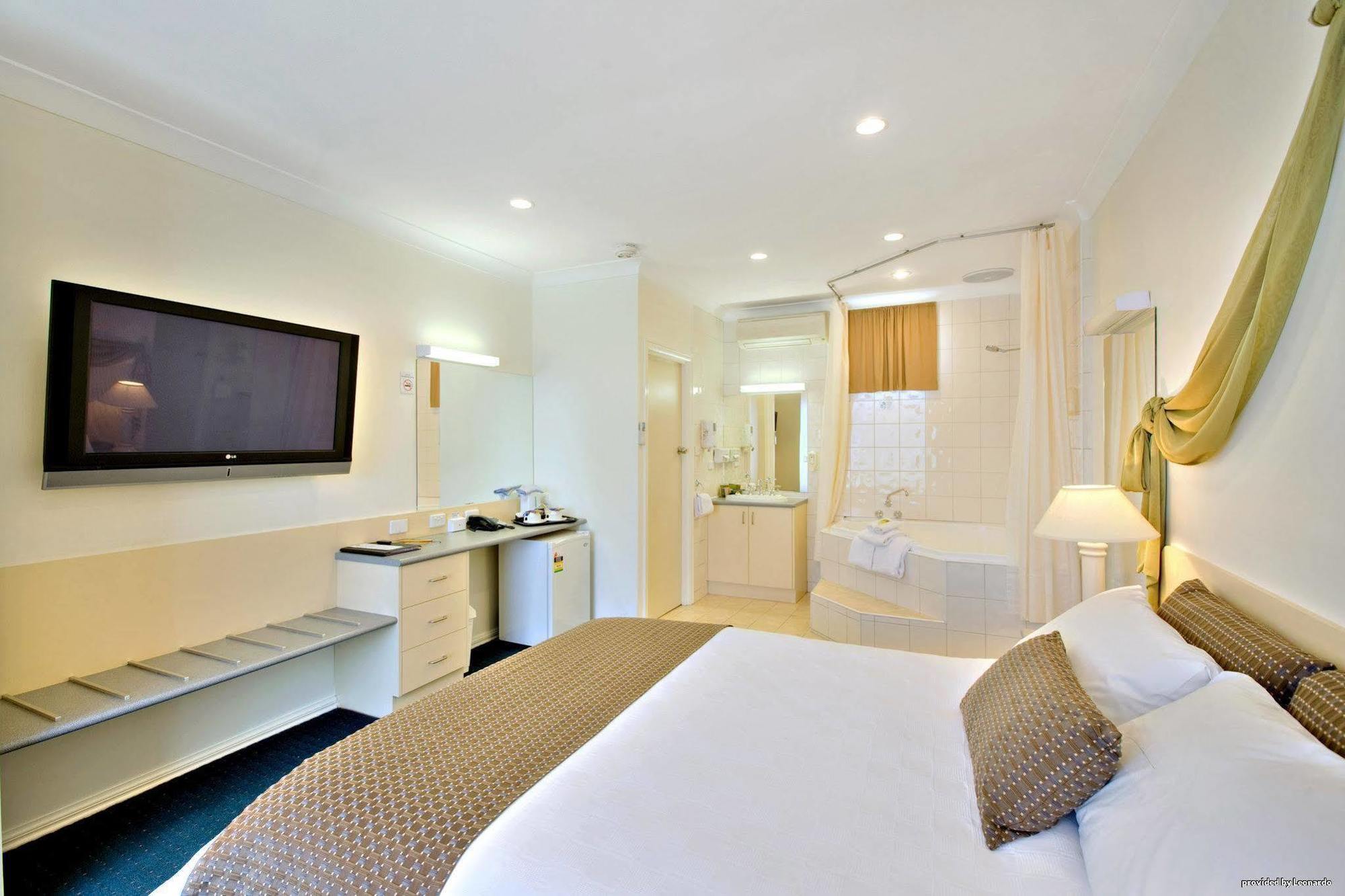 Melbourne'S Princes Park Hotel Kültér fotó